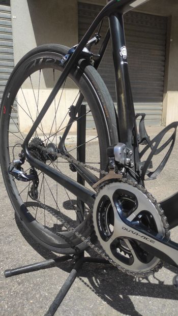 Specialized Tarmac Shimano Dura Ace Di2 2015 Road & Gravel usato, Nero — immagine 3 di 8