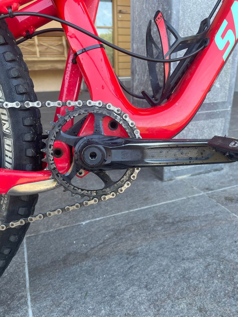 Used Santa Cruz 5010 C S 2017 2017 Mountainbike, Red, 27.5 — image 13 of 15