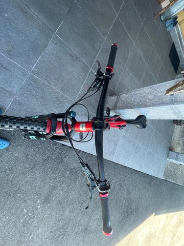 Used Santa Cruz 5010 C S 2017 2017 Mountainbike, Red, 27.5 — image 4 of 15