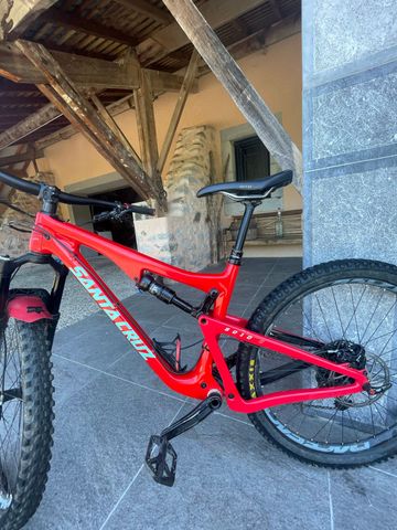 Used Santa Cruz 5010 C S 2017 2017 Mountainbike, Red, 27.5 — image 10 of 15