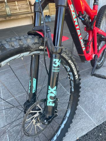 Used Santa Cruz 5010 C S 2017 2017 Mountainbike, Red, 27.5 — image 8 of 15