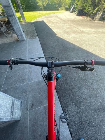 Used Santa Cruz 5010 C S 2017 2017 Mountainbike, Red, 27.5 — image 12 of 15
