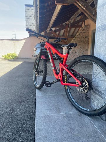 Used Santa Cruz 5010 C S 2017 2017 Mountainbike, Red, 27.5 — image 2 of 15