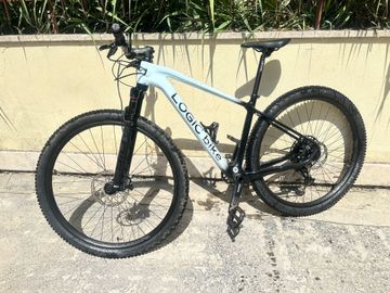 Used RACE MOUNTAIN Custom SRAM NX 2023 Mountainbike, White — image 8 of 19
