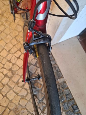 Used Scott Addict 2013 Road & Gravel, Red — image 6 of 7