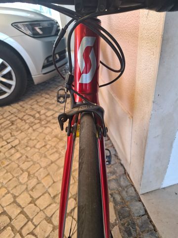 Used Scott Addict 2013 Road & Gravel, Red — image 7 of 7