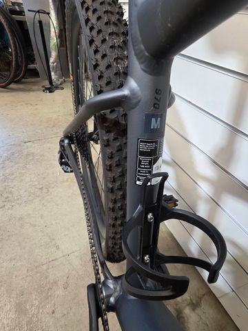 Used Scott Scale 970 2024 2024 Mountainbike, Light Gray, 29 — image 3 of 8
