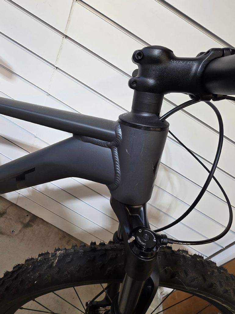 Used Scott Scale 970 2024 2024 Mountainbike, Light Gray, 29 — image 5 of 8