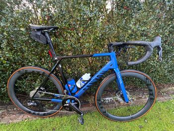 Used Canyon Ultimate CF SL 7 Di2 2023 2023 Road & Gravel