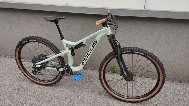 Used Focus JAM 6.8 2022 2022 Mountainbike, Blue, 29 — image 4 of 8