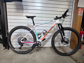 Used Canyon Exceed CF 6 2023 2023 MTB