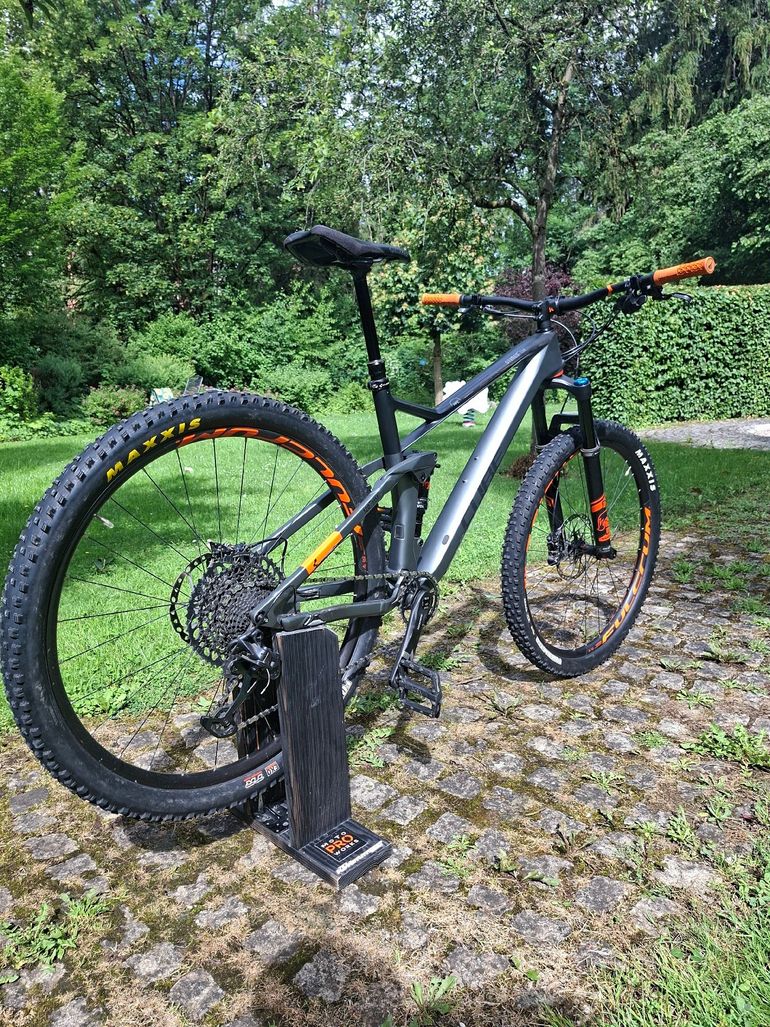 Used CUBE STEREO 120 HPC TM 29 2021 2021 Mountainbike, Light Gray, 29 — image 6 of 15