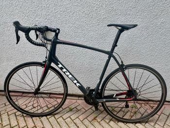 Used Trek Domane SL 5 2018 2018 Road & Gravel, Hellgrau — image 2 of 6