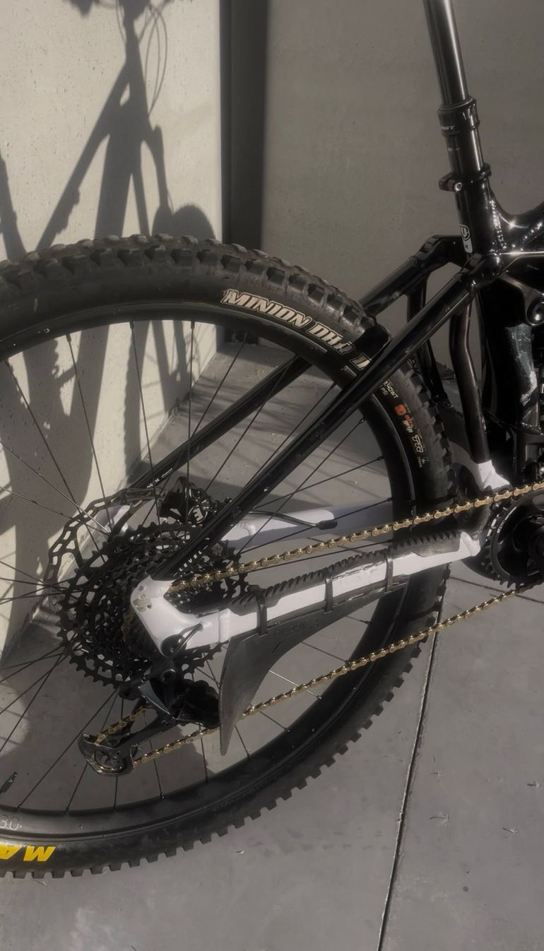 Used Mondraker LEVEL R 2022 2022 Mountainbike, White, 29 — image 3 of 5