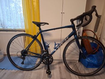 Used Trek Domane AL 2 2022 2022 Road & Gravel