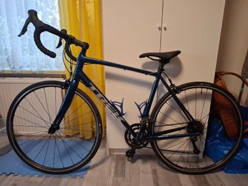 Trek Domane AL 2 2022 2022 Road & Gravel de segunda mano, Azul — imagen 3 de 5