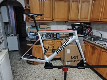 Gebrauchtes BMC Teammachine SLR02 DISC ONE 2019 Frameset 2019 Road & Gravel, Weiß — Bild 2 von 14