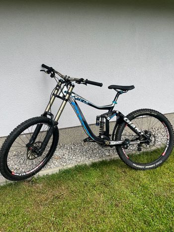 Used Giant Glory 0 2013 2013 MTB