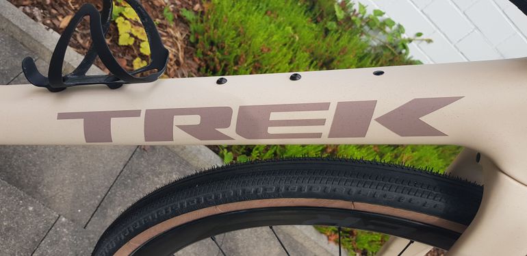 Used Trek Checkmate SLR 9 AXS 2026 2026 Road & Gravel, White — image 8 of 9