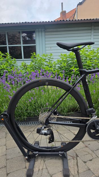 Used Liv Langma Advanced Pro Disc 1 AR 2024 2024 Road & Gravel — image 6 of 16