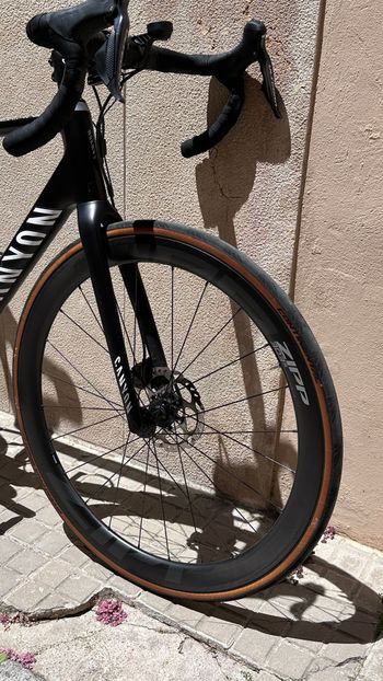 Used Canyon Endurace CF SL Disc 8.0 Di2 2020 2020 Road & Gravel, Black — image 7 of 7
