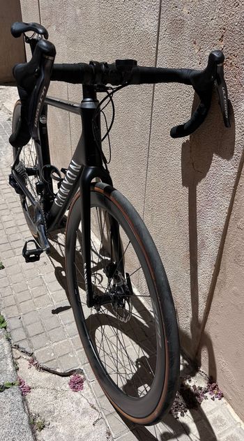 Used Canyon Endurace CF SL Disc 8.0 Di2 2020 2020 Road & Gravel, Black — image 3 of 7