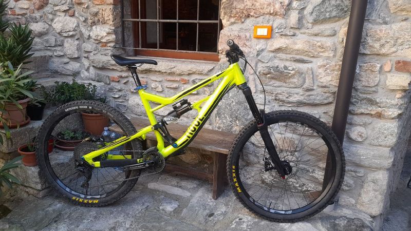 Rose SOUL FIRE 2 2019 2019 Mountainbike de segunda mano, Negro — imagen 1 de 4