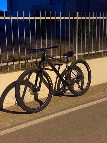 Used Scott Scale 980 2024 2024 Mountainbike, Black, 29 — image 6 of 7