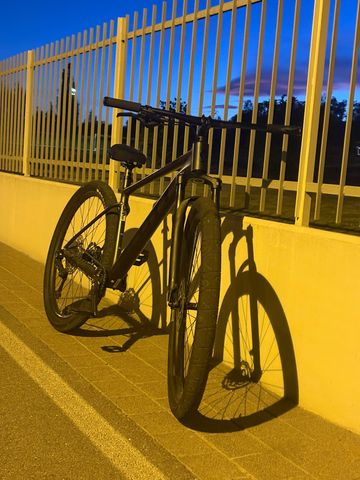 Used Scott Scale 980 2024 2024 Mountainbike, Black, 29 — image 2 of 7