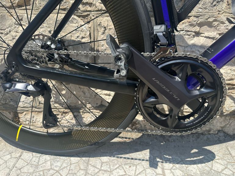Used Van rysel Custom Shimano Ultegra Di2 2024 Road & Gravel, Purple — image 3 of 9