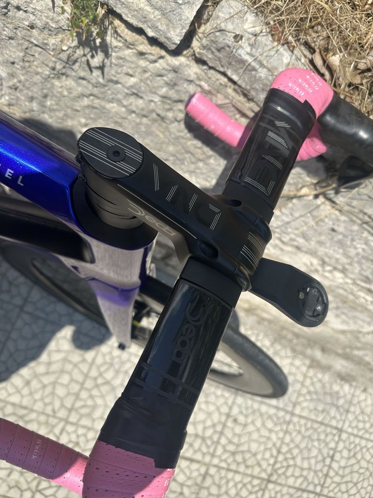 Used Van rysel Custom Shimano Ultegra Di2 2024 Road & Gravel, Purple — image 10 of 10