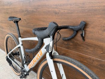Used Specialized Diverge 4 Comp Carbon - SRAM Apex AXS/S1000 2026 2026 Road & Gravel, White — image 6 of 12