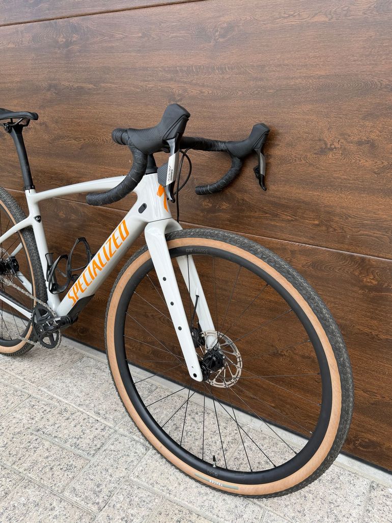 Used Specialized Diverge 4 Comp Carbon - SRAM Apex AXS/S1000 2026 2026 Road & Gravel, White — image 3 of 12