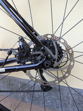 Used Trek Domane AL 2 Gen 4 2024 2024 Road & Gravel, Schwarz — image 5 of 9