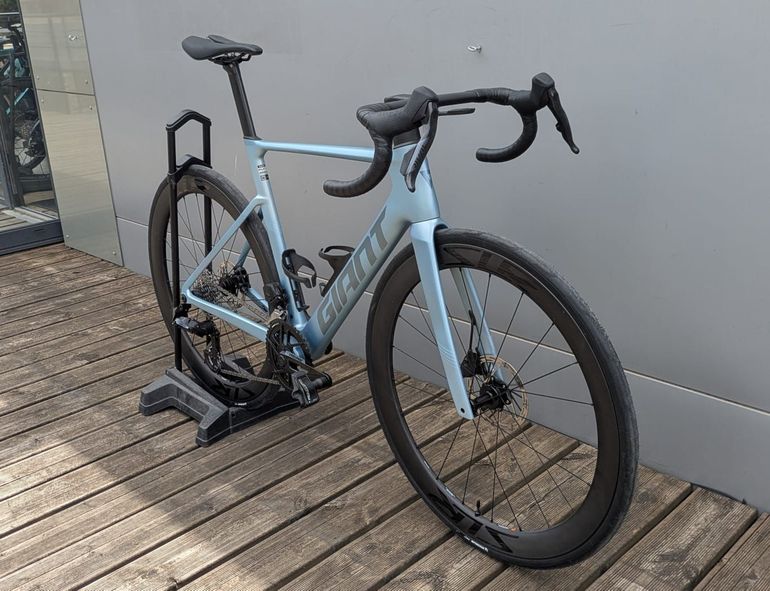 Used Giant Propel Advanced Pro 1-AXS 2027 2027 Road & Gravel, Blue — image 2 of 9