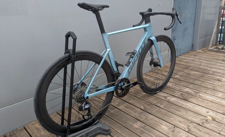 Used Giant Propel Advanced Pro 1-AXS 2027 2027 Road & Gravel, Blue — image 8 of 9