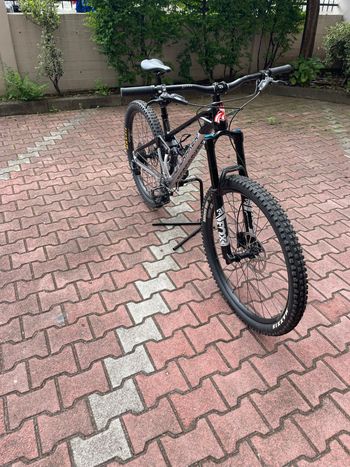 Used Mondraker FOXY 2022 2022 Mountainbike, Black, 29 — image 4 of 4