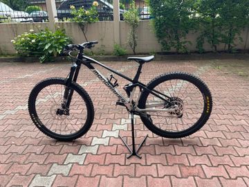 Mondraker FOXY 2022 2022 MTB usato