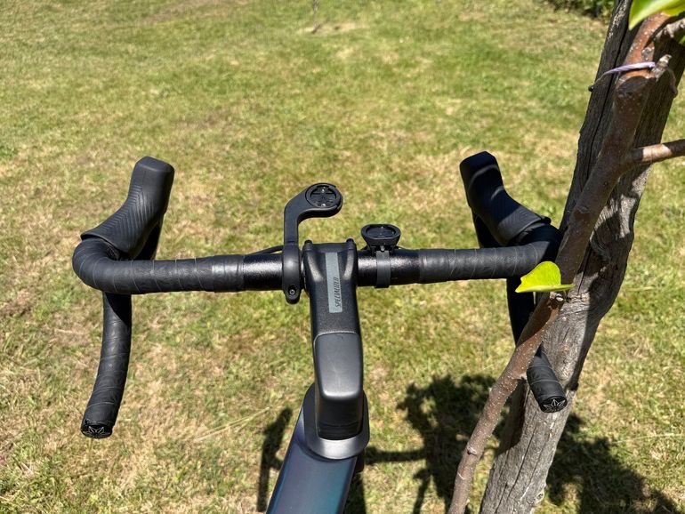 Used Specialized Tarmac SL7 Comp - Rival eTap AXS 2023 2023 Road & Gravel, Blau — image 8 of 9