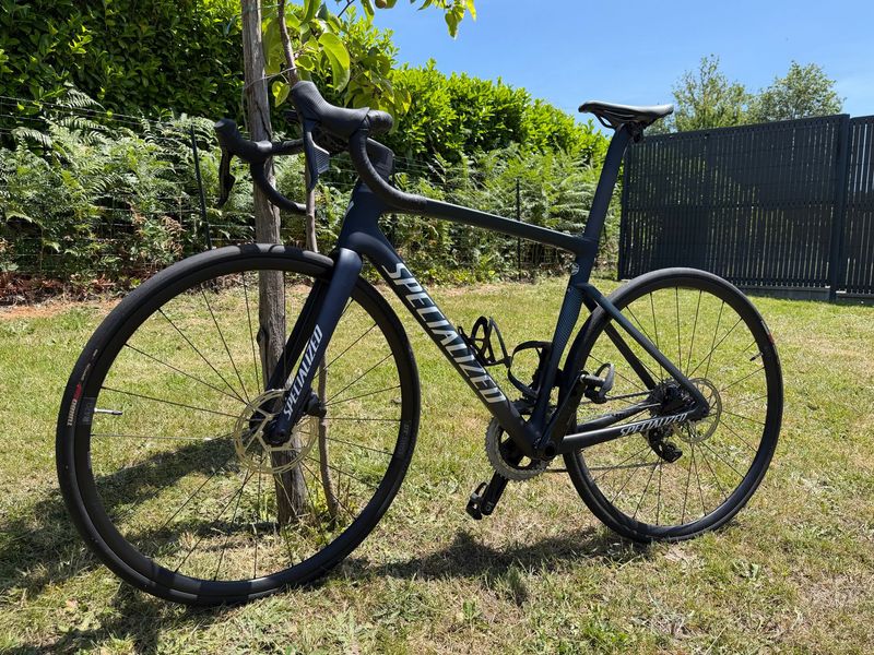 Specialized Tarmac SL7 Comp - Rival eTap AXS 2023 2023 Road & Gravel de segunda mano