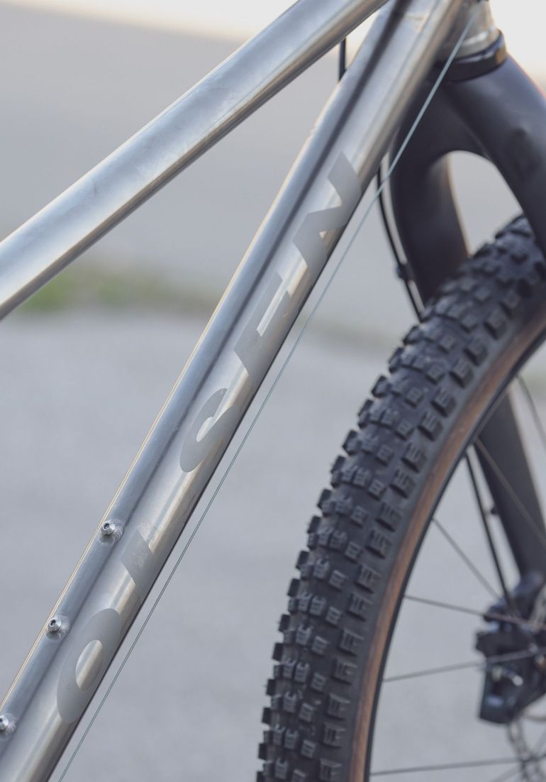 Used olsen Olsen Custom Shimano Deore XT 2024 Mountainbike, Light Gray — image 4 of 8