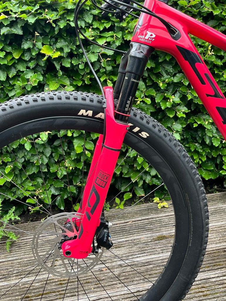 Used Scott Contessa Spark RC 900 2020 2020 Mountainbike, Red, 29 — image 3 of 6