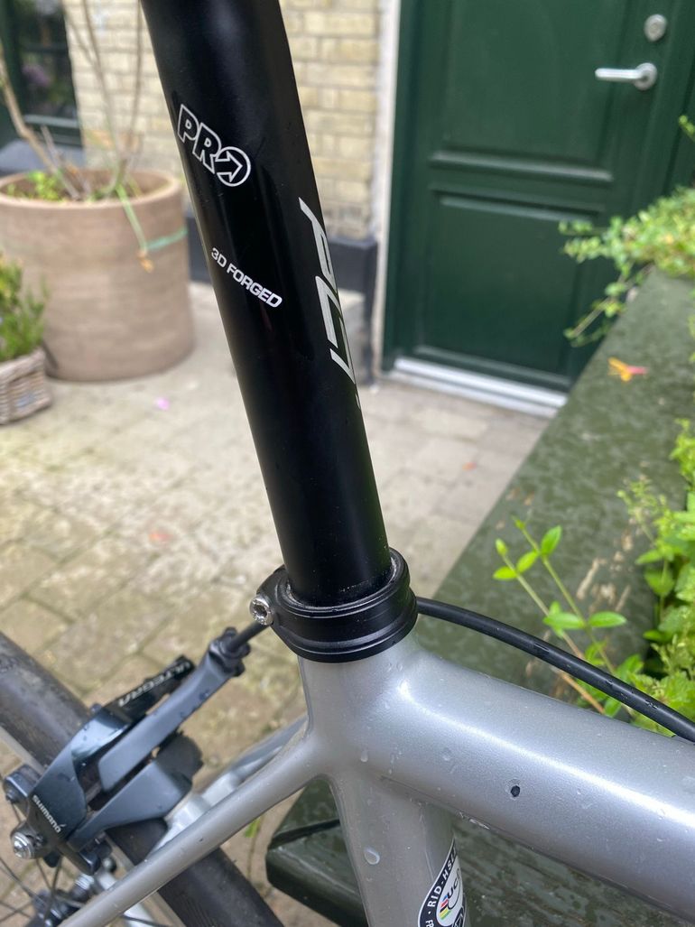 Used Ridley Helium SLX - Ultegra Di2 2019 2019 Road & Gravel — image 6 of 11
