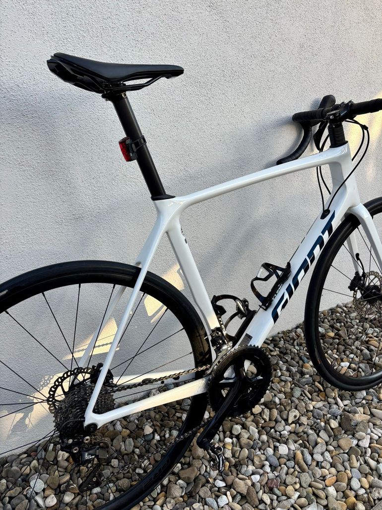 Used Giant TCR Advanced Disc 2 2022 2022 Road & Gravel, White — image 7 of 8