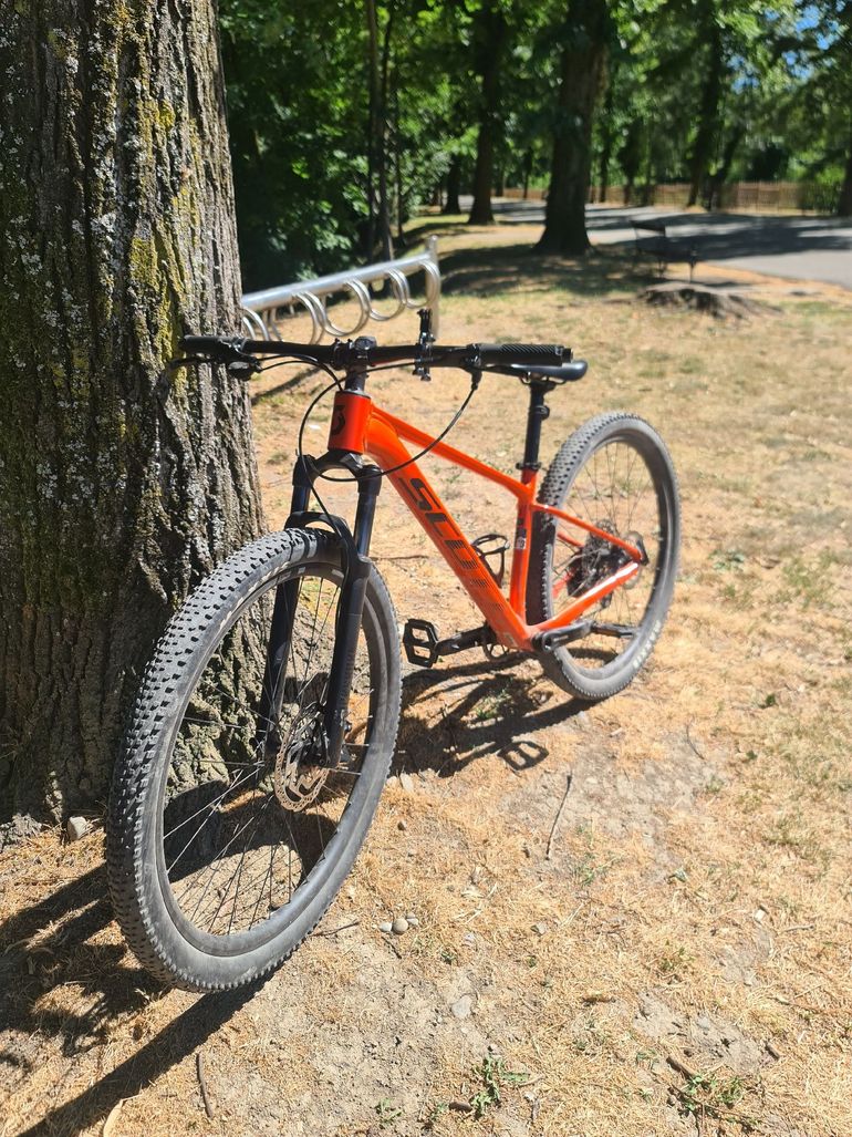Used Scott Scale Other Shimano - Mountainbike 2025 Mountainbike, Red — image 4 of 5