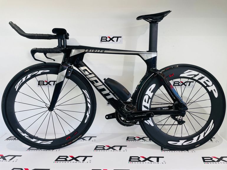 Used Giant GIANT Trinity Advanced Misura S 2023 Road & Gravel, Black — image 1 of 7