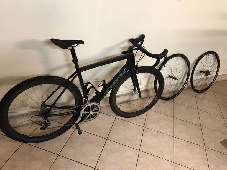 Used Trek Madone Shimano Dura Ace 2013 Road & Gravel, Schwarz — image 18 of 23