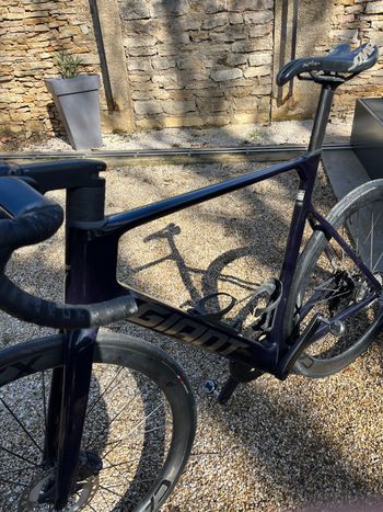 Used Giant Propel Advanced Pro 0 2024 2024 Road & Gravel, Purple — image 2 of 3