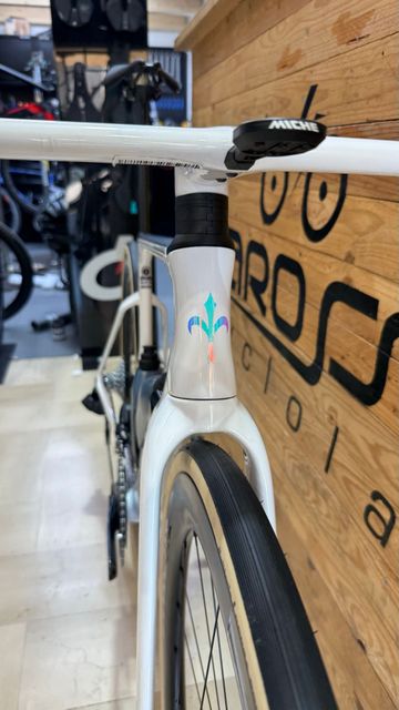 Used Wilier Filante SRAM Force eTap AXS 2026 Road & Gravel, White — image 8 of 11
