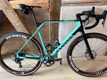 Used Canyon Inflite CF SL 8 2020 2020 Route & Gravel